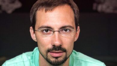 Влад Яценко