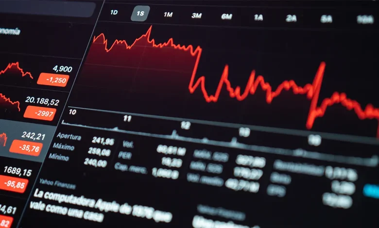 Біткоїн опустився до $70 119: ринок реагує на макротиск і ліквідації