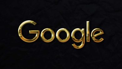 Google анонсувала оновлення вкладки Discover у своєму застосунку Search, яке дозволяє користувачам підписуватися на конкретних видавців та авторів, щоб бачити більше контенту від них. Зміни доповнюють торішні експерименти компанії, зокрема можливість вибору новинних сайтів і блогів для блоку Top Stories. Повідомляє видання GALERA, посилаючись на TechCrunch Найближчими тижнями Discover почне показувати не лише статті, а й YouTube Shorts, пости з X та Instagram, а згодом — й інші формати. Для кожного автора чи видання можна буде перейти на окрему сторінку з усіма їхніми матеріалами та натиснути “Follow”. Ці новації з’являються на тлі критики від видавців, які скаржаться на різке падіння трафіку через AI-пошук Google. Як відповідь, компанія запустила новий інструмент Offerwall, щоб медіа могли заробляти не лише на рекламі. Водночас Google не розкриває, за якими критеріями відбиратиме контент від незалежних авторів, тож питання прозорості та відбору джерел залишаються відкритими.