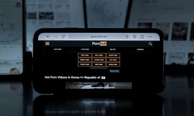 Pornhub: $5 млн за провали у блокуванні незаконного контенту