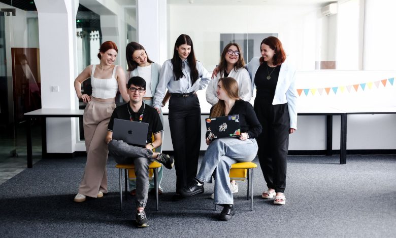 Стратегія ZONE3000: найм джунів, підземні офіси та ШІ в IT