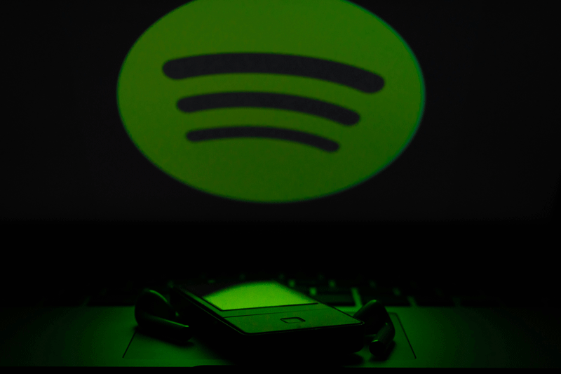 Spotify розширює AI-сервіс для створення реміксів і каверів завдяки партнерству з Merlin