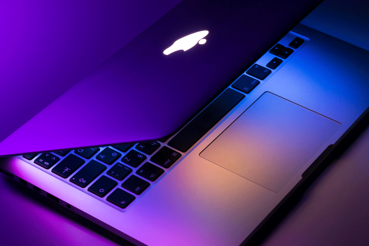Дефіцит пам'яті для AI призвів до нестачі MacBook Air — Apple шукає нових постачальників