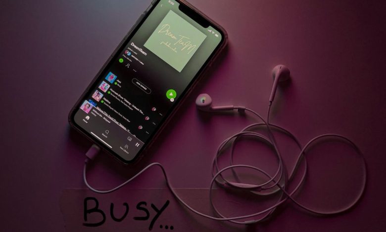 Spotify розширює програму монетизації подкастів на 35 країн